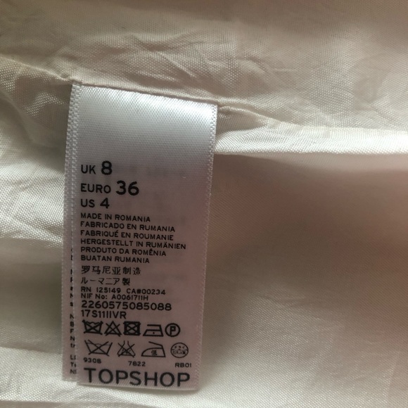 🐿 Gorgeous TopShop Sleeveless off White Vest Size 4 US Made in Romania🐿 - Picture 12 of 12
